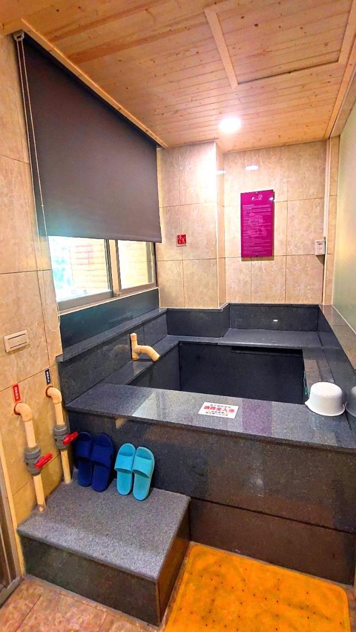 Jin Yong Quan Spa Hotspring Resort Ваньлі Екстер'єр фото